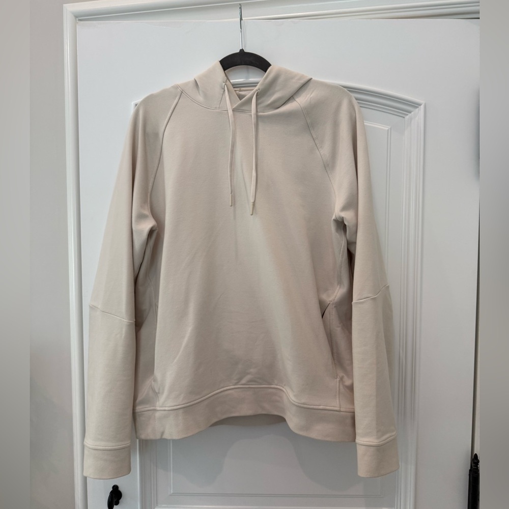 LULULEMON Men’s Sweatshirt - Like new!! Size Large